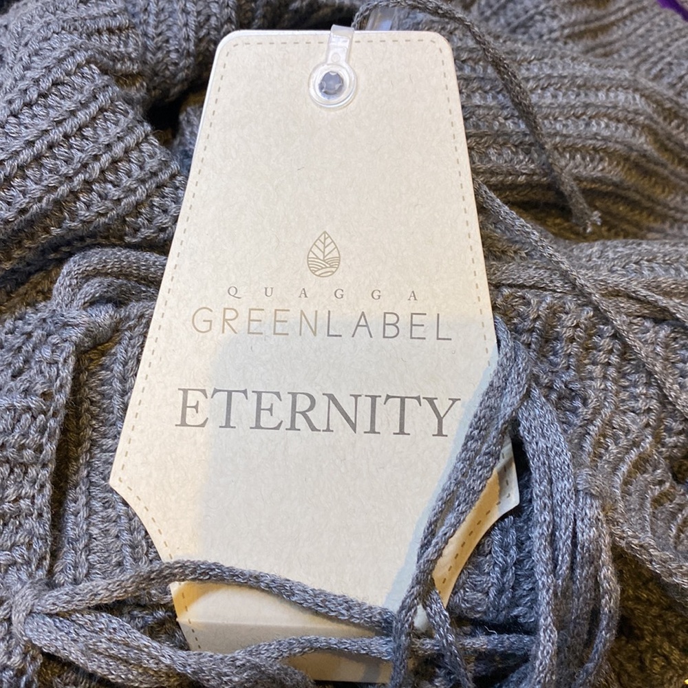NWT QUAGGA Green Label Eternity Grey Knitted Infinity Scarf - Picture 5 of 9
